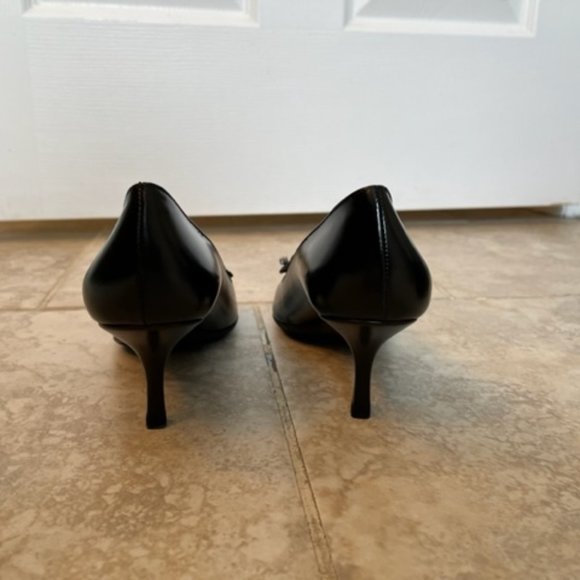 Prada Black Pump Size 37 - Picture 8 of 10